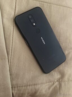 Nokia 4.2-cisty android 11 ako novy - 2