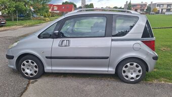 Predám Peugeot 1007 1.4 benzín 54kW - 2