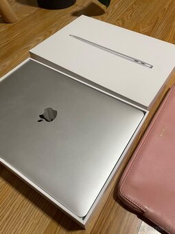 MacBook Air 13" (2020) – Perfektný stav, ideálny na štúdium - 2