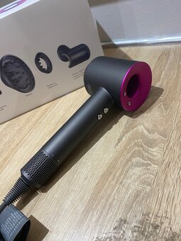 dyson supersonic HD07 - 2