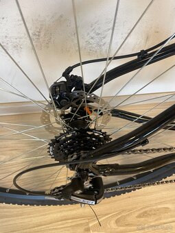 Nový nikdy nejazdený trekinkový bicykel Vedora c8disc záruka - 2