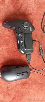 Ps4 +príslušenstvo - 2
