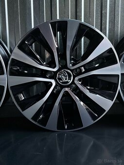 #32 Elektróny originál Škoda r16 - 2