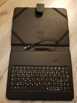 sluchadla, baleriny, bezd. nabijacka, herna konzola, dron... - 2