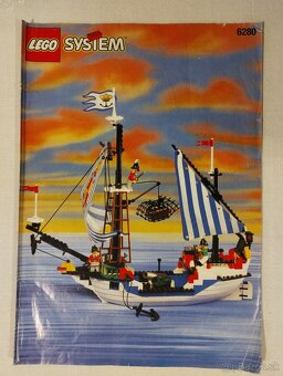 LEGO Pirates 6280 Armada Flagship - 2