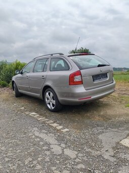 Škoda Octavia 1.6 MPI facelift cappucino - 2