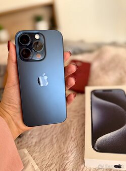 iPhone 15 Pro 256gb Blue Titanium - 2