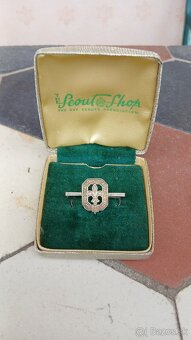 Skautský strieborny odznak. - 2