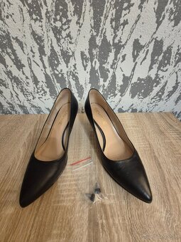 Predám kožené lodičky značky  Sempre - 2