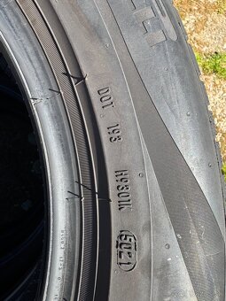 Letné Pirelli scorpion 235/55 r18 - 2
