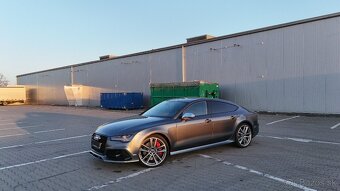 Na predaj: Audi RS7 Sportback Performance - 2