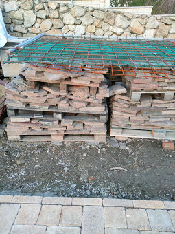 Predam andezit - 2