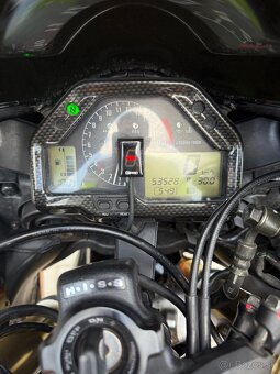 Honda CBR 600rr 2005 - 2