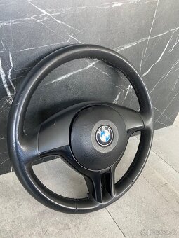 BMW E46 volant - 2
