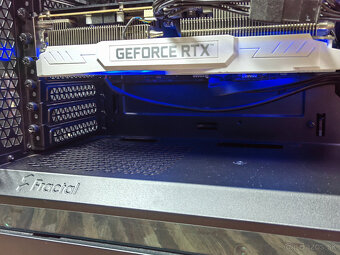 PC zostava Ryzen 3900x, RTX 3070, B-die RAM - 2