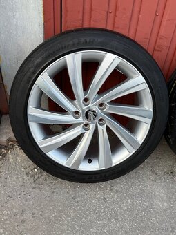Originál elektróny Skoda Octavia R18 LETNÉ 225/45R18 - 2