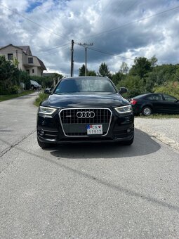Audi Q3 2.0 TDI S Line quattro S tronic - 2