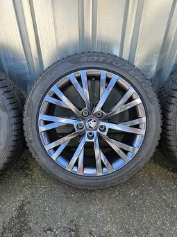 Zimní alu kola Antares 18" Škoda Superb 235/45 R18 - 2