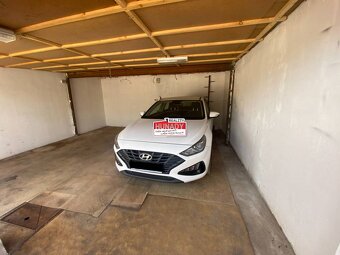 ZNÍŽENÁ CENA (36 m²) DVOJGARÁŽ ZÁPAD 1 - 2