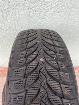 Nexen 205/60 r16 zimné - 2