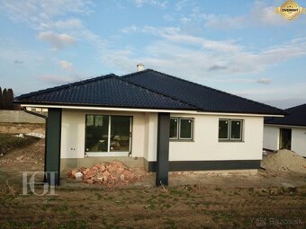 VYNIMOCNA CENA I NOVOSTAVBA 4 i. bungalov s terasou. - 2