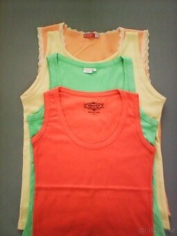 Legíny a trička - 2