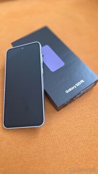 Mobilný telefón Samsung Galaxy S23 FE 5G, 8/128G. - 2