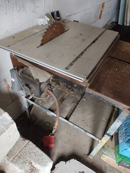 Cirkulár s hoblovačkou - 2