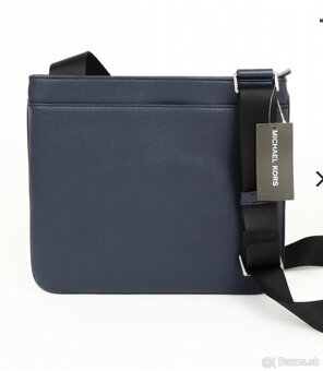 kapsa michael kors cez rameno modra - 2