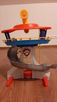 Veža Labková patrola so 7 figúrkami - 2