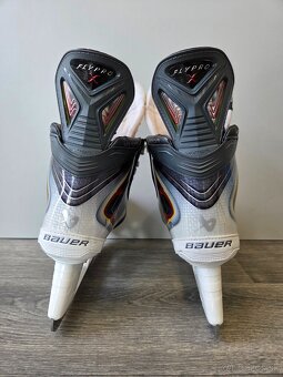 Korčule Bauer Vapor FLYPRO Senior - 2