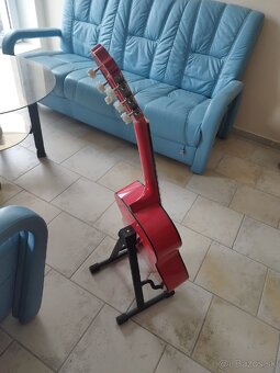 Gitara nová plus stojan aj obal - 2
