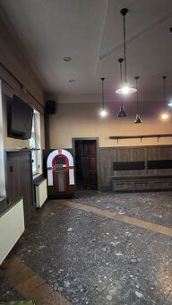 Obchodné priestory v Čani vlastným parkoviskom - 2