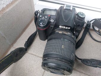 Nikon D7000+ AF-S NIKKOR 18-105mm - 2