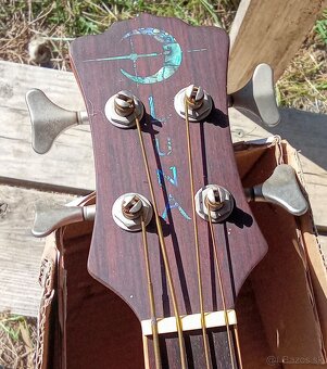 El. akustická basgitara LUNA - 2