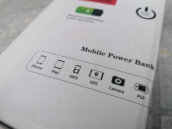 Predám powerbanka 30000 mAh - 2