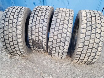 • 295/60 R22.5 Michelin X Multi / záberové MEGA tahač - 2