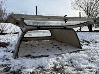Hardtop Mitsubishi L200 (2005) - 2