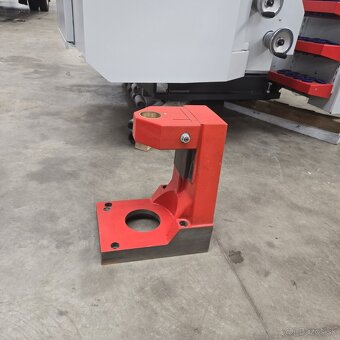 nástrojárska CNC frézka EMCO so Sinumerik 828D - 2