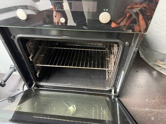 Vstavana rúra Whirpool - 2