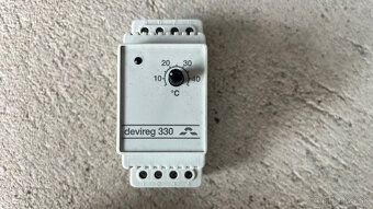 Termostat DEVIreg 330 - 2