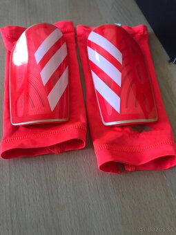 Predám chrániče adidas TIRO SG LGE - 2