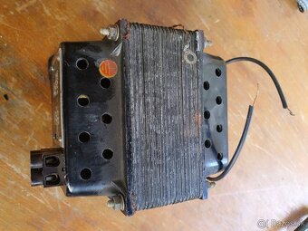 Vysokonapäťový transformátor 220V/3600/0,02A - 2