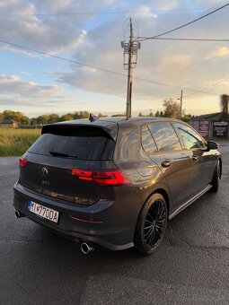 Golf Gti 2.0tsi 180kw - 2