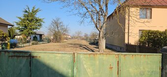 Pozemok 1430 m2 Haniska pri KE. - 2