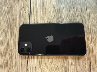 Apple iPhone 11 – 64 GB (stav batérie 74 %) - 2