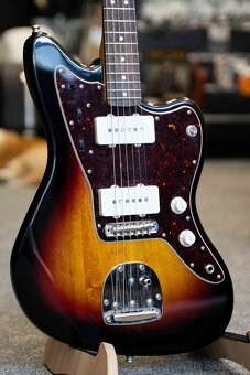 Fender Squier Classic Vibe '60s Jazzmaster IL 3-Tone Sunbur - 2