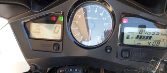Honda VFR 800 - 2
