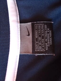 kratky rukav zn. Nike - veľkosť S - 2