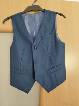 Chlapčenský oblek - 2